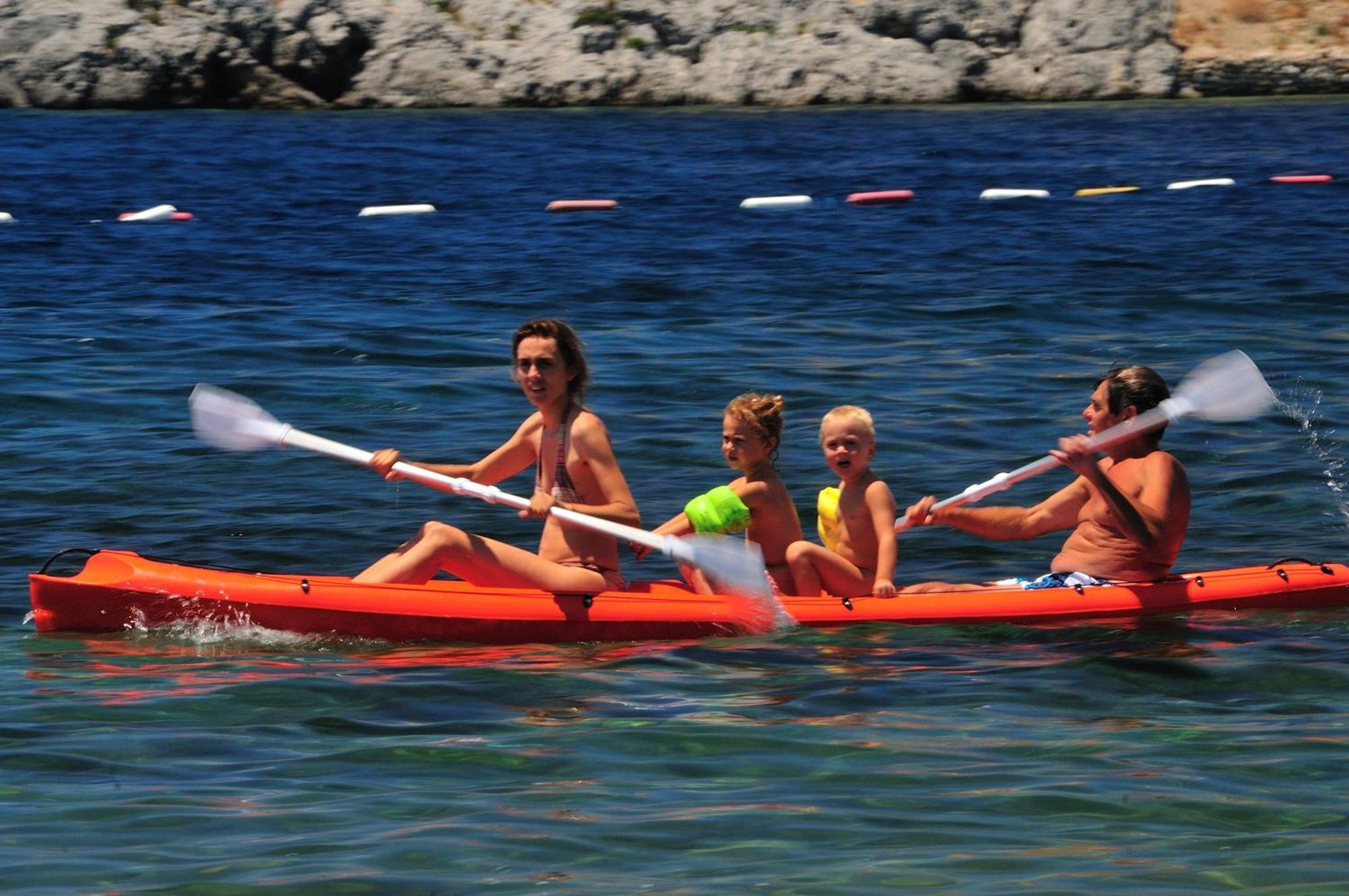 Hotel Gumusluk Εξωτερικό φωτογραφία