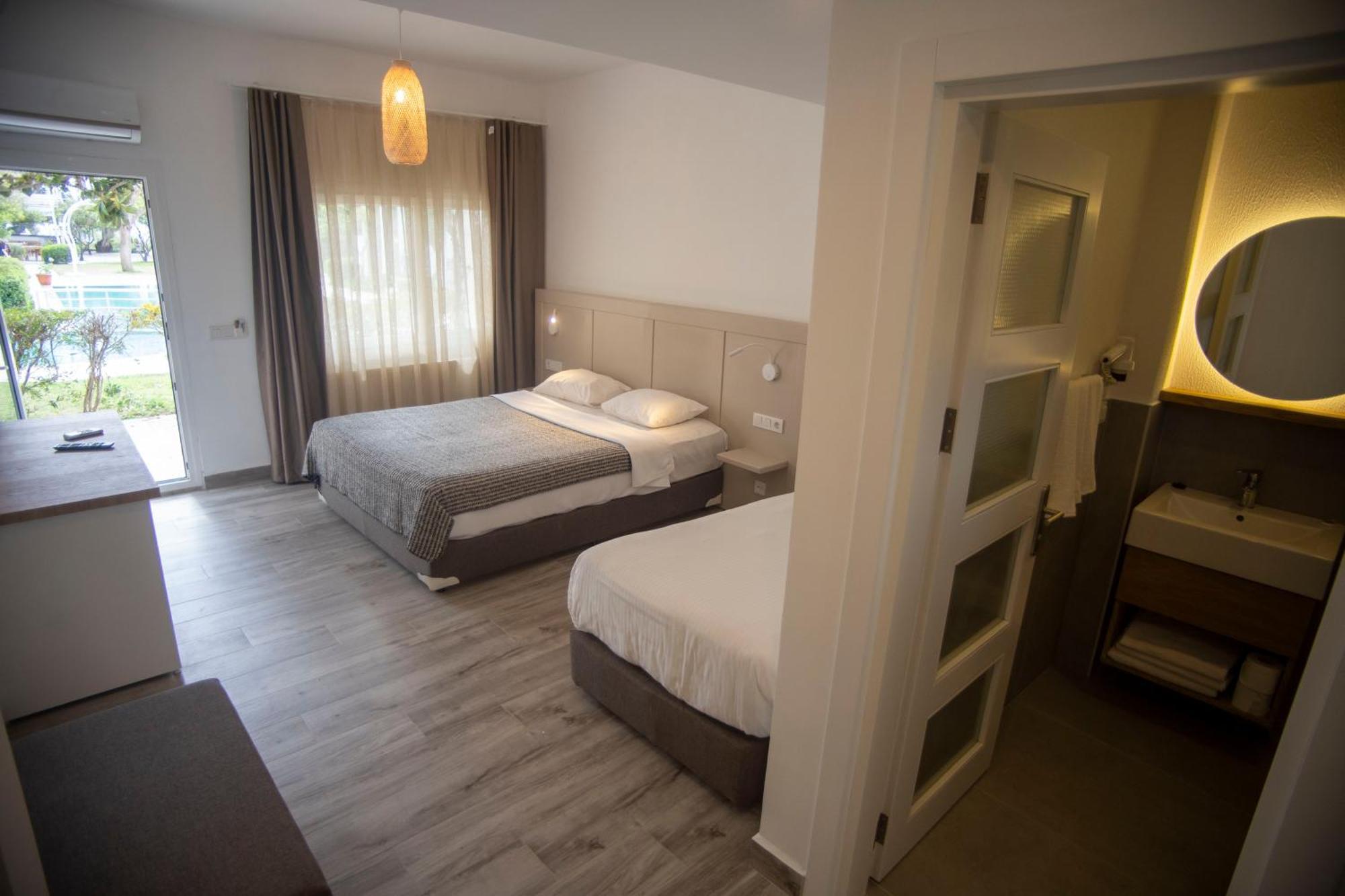 Hotel Gumusluk Δωμάτιο φωτογραφία